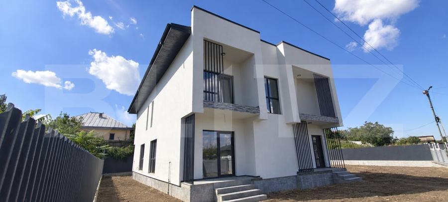 Casă individuală cu 4 camere cu Canalizare în Valea Lupului