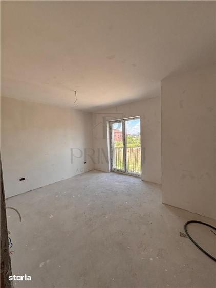 Casă cu 4 camere cu Teren 350 Mp în Central