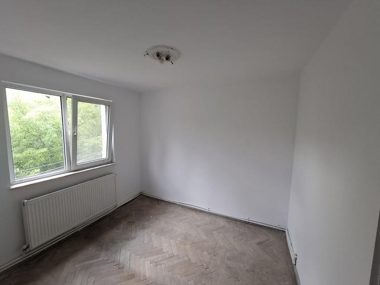 Apartament 2 camere centrala gaz Tomis Nord - 1