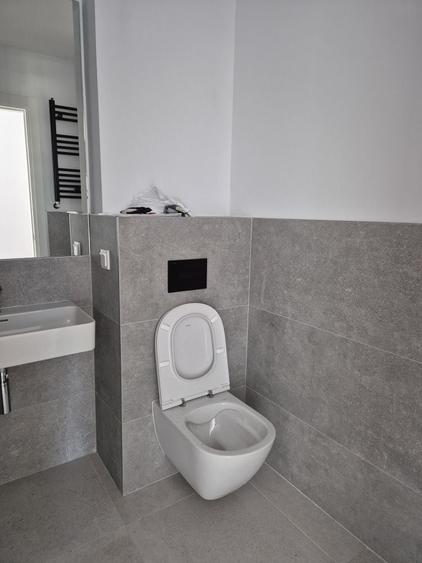 Apartament cu 2 camere semidecomandat în Floreasca