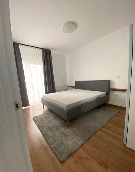 Casă individuală cu 4 camere cu Teren 200 Mp în Cetate