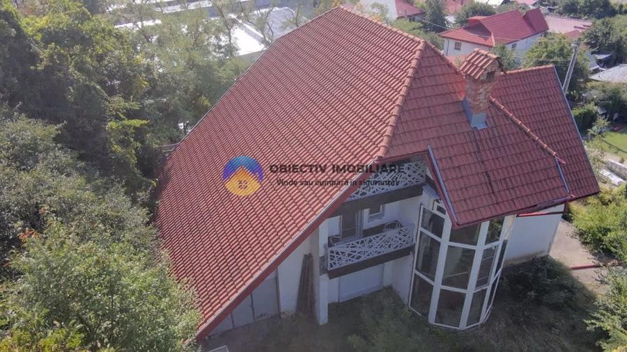 Casă cu 6 camere cu Canalizare în Sărata