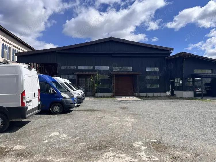 Spațiu comercial, de 600 mp, în Central