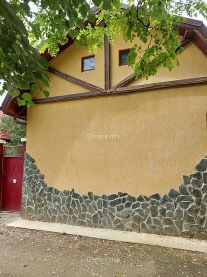 Casă individuală cu 3 camere cu Teren 2300 Mp în Nord-Est