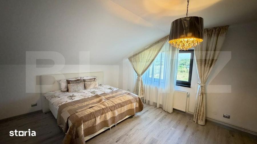 Casă cu 6 camere cu Teren 2000 Mp în Cârcea