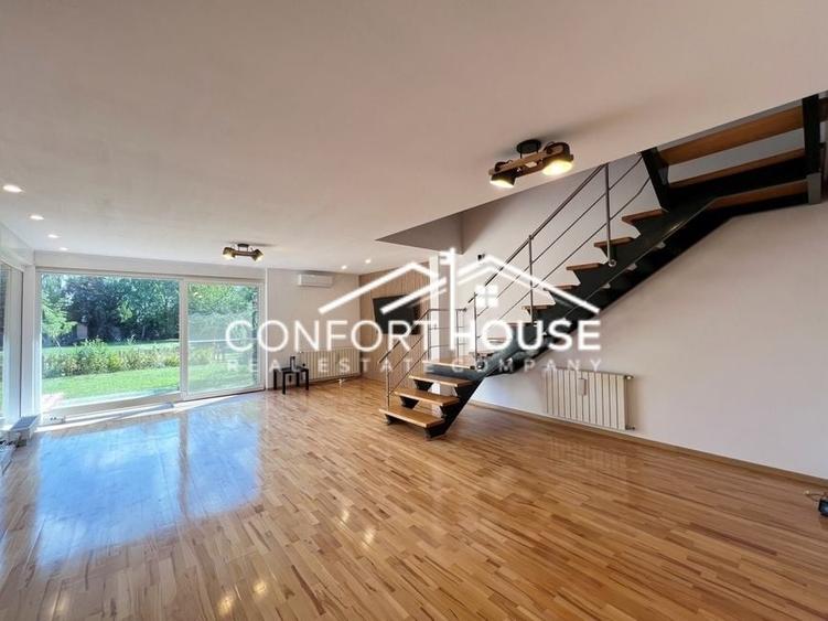 Duplex cu 6 camere cu Piscina în Iancu Nicolae
