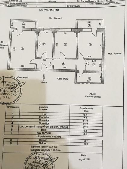 Apartament cu 3 camere semidecomandat în Central