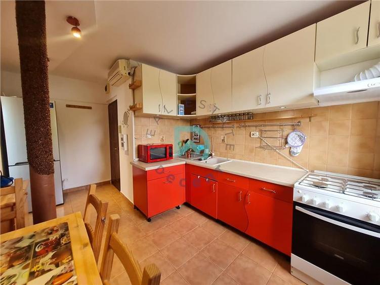 Apartament cu 2 camere semidecomandat, mobilat în Astra