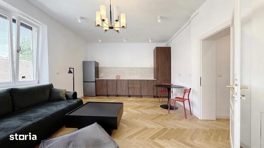 Apartament cu 3 camere în Schei