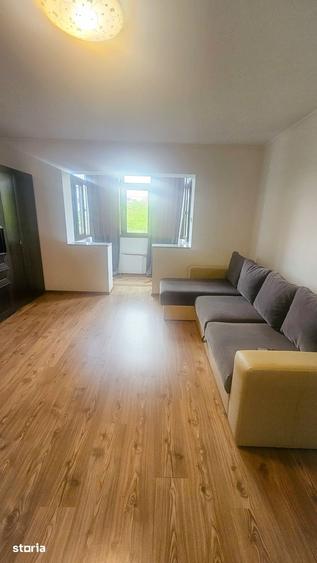 Apartament cu 3 camere în Calea București