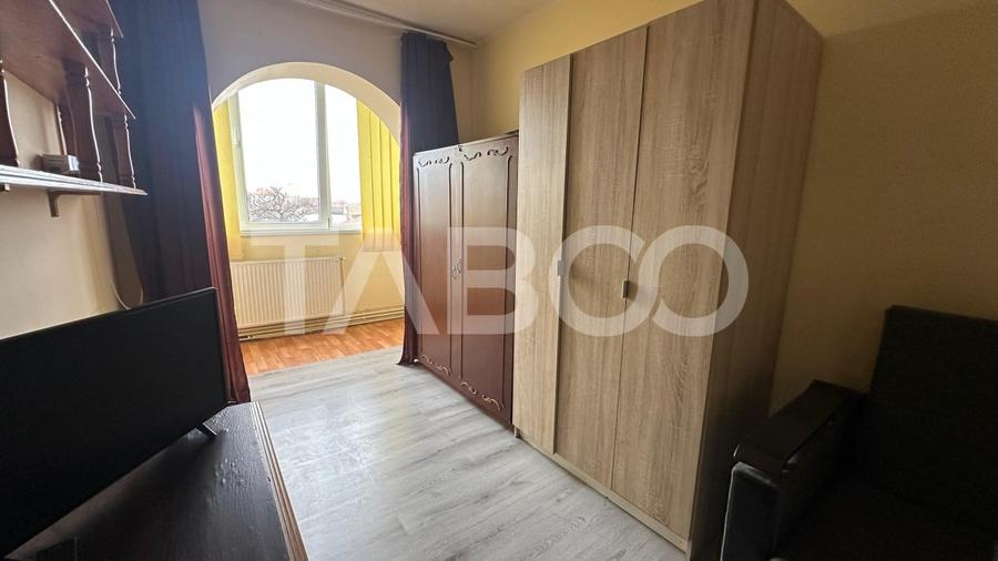 Apartament etaj intermediar 3 camere 2 balcoane zona Terezian Sibiu - 6