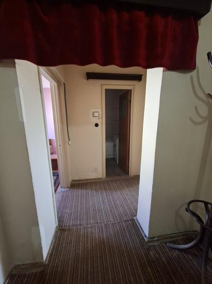 Apartament cu 3 camere decomandat în Obor