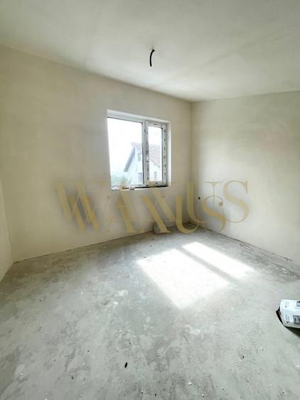 Duplex cu 5 camere cu Canalizare în Iris