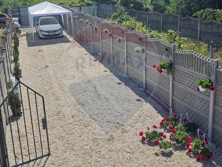 Casă cu Teren 800 Mp în Fârdea