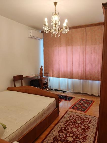 Apartament cu 4 camere semidecomandat în Tudor Vladimirescu