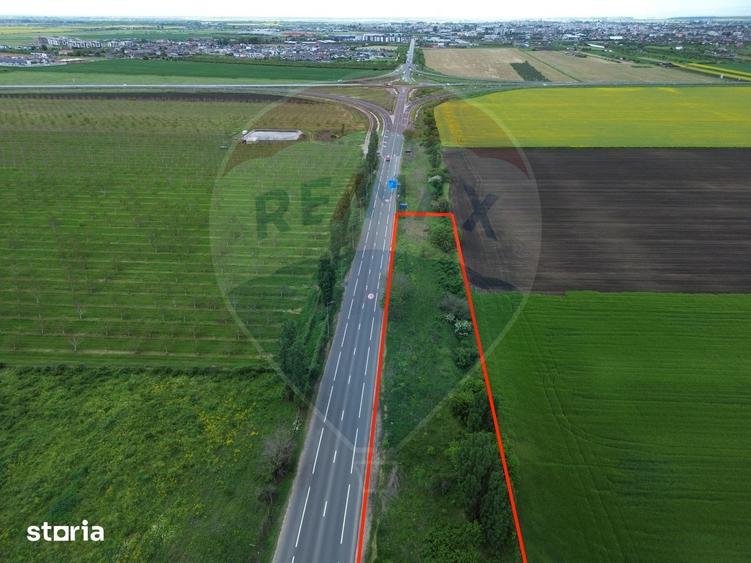 Spațiu comercial, de 2,500 mp, în Central