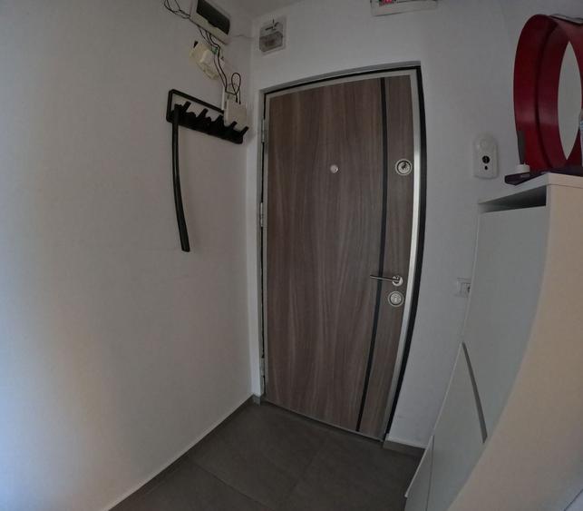 Apartament cu 2 camere semidecomandat în Cișmigiu