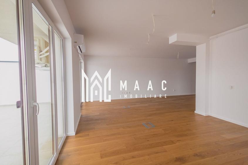Apartament cu 4 camere decomandat în Mihai Viteazul