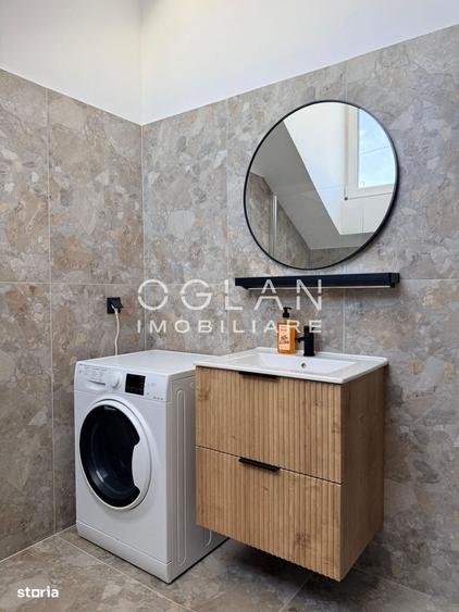 Apartament cu 3 camere semidecomandat în Turnișor