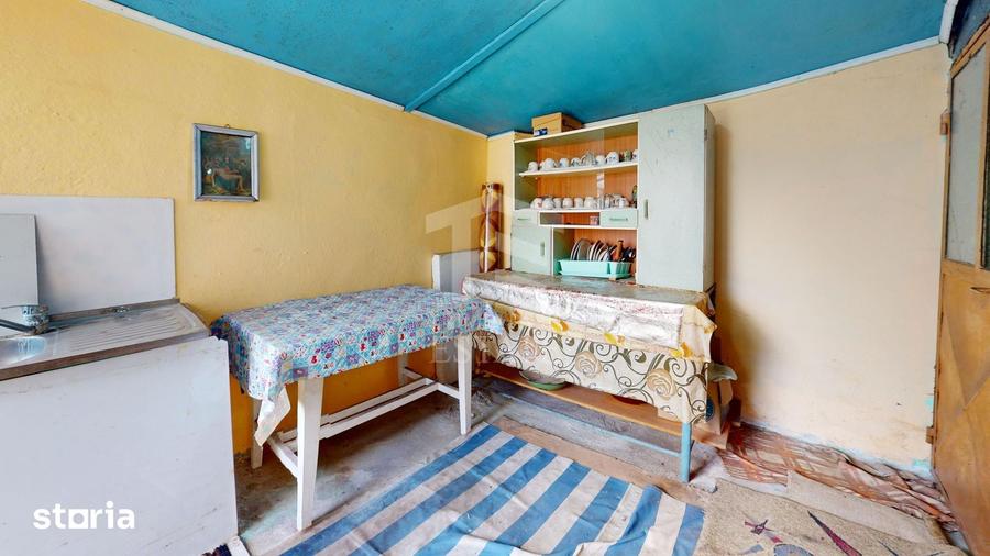 Casă cu 3 camere cu Teren 200 Mp în Central