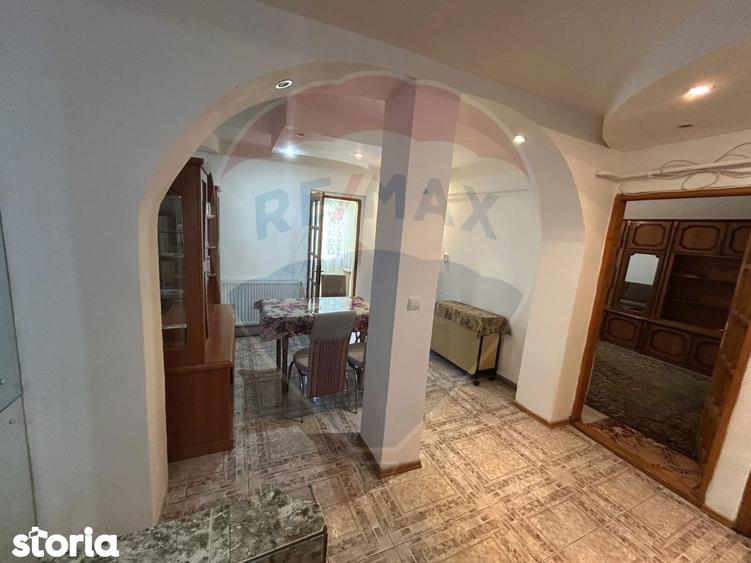 Apartament 3 camere -1 Mai (in spate la Pelendava) - 4