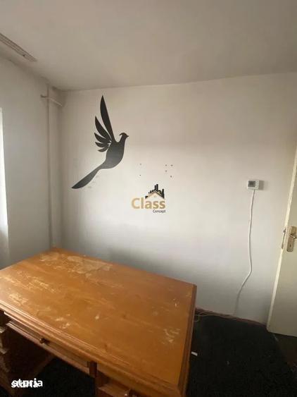 Apartament cu 3 camere decomandat în Aurel Vlaicu
