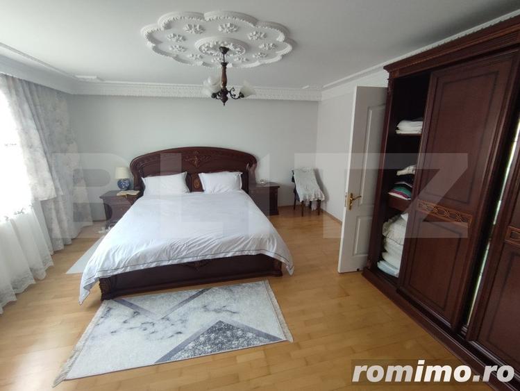 Casă cu 6 camere cu Teren 2000 Mp în Rădăuți