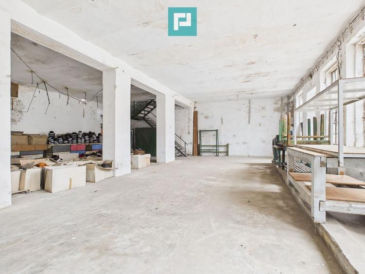 Spațiu industrial, de 500 mp, în Periam