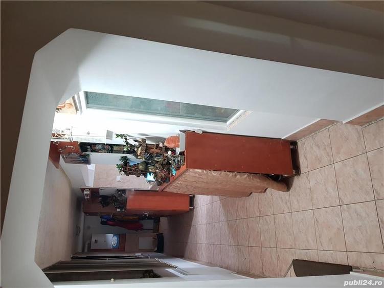 Casă cu 4 camere cu Teren 277 Mp în Girocului