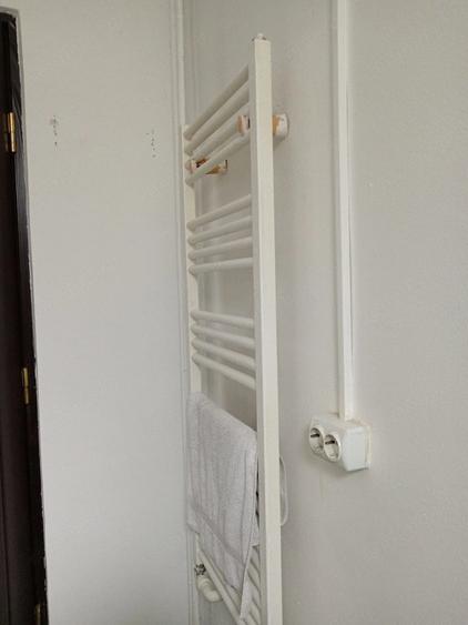Apartament cu 2 camere decomandat în Precista
