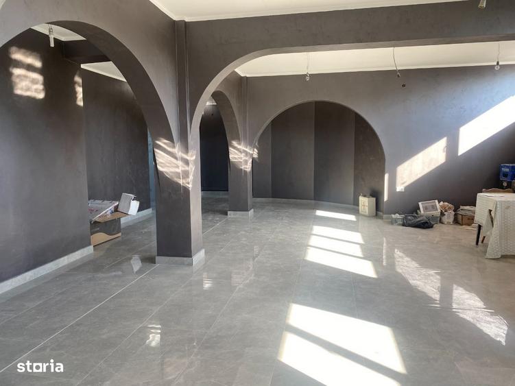 Apartament cu 4 camere în Boldești