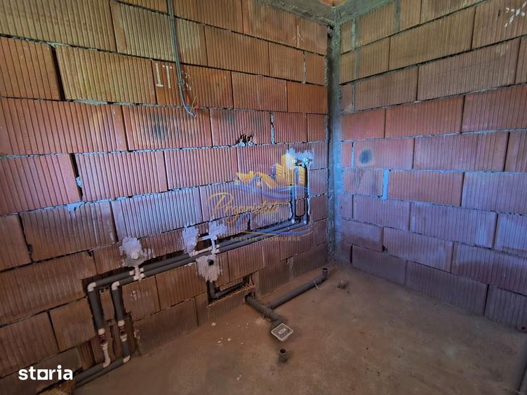 Casă cu 4 camere cu Teren 2000 Mp în Gura Vitioarei
