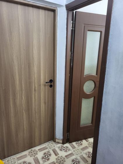 Garsonieră decomandată în Rovinari