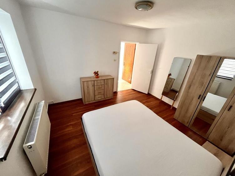 Apartament cu 2 camere decomandat în Exterior Vest