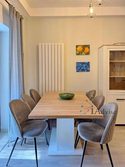 Apartament cu 3 camere decomandat în Poiana Brașov