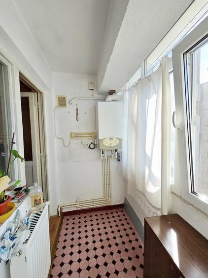 Apartament cu 2 camere decomandat în Mazepa 2