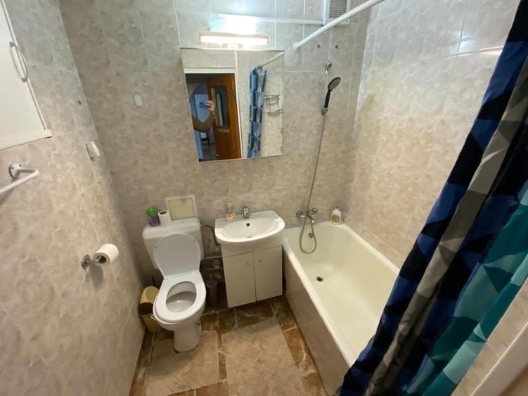 Apartament cu 2 camere decomandat, mobilat în Drumul Taberei