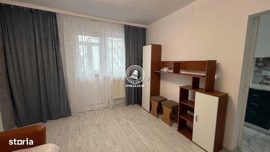Apartament cu 2 camere nedecomandat în Albești