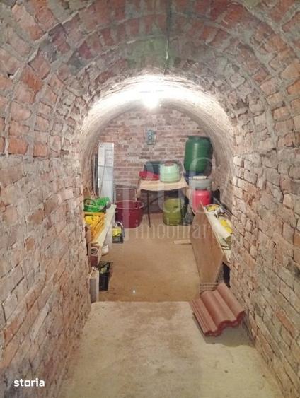 Casă cu 4 camere cu Teren 457 Mp în Central