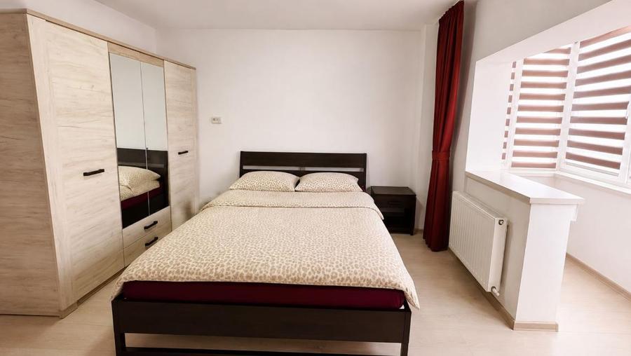 Apartament cu 3 camere decomandat, mobilat în Astra