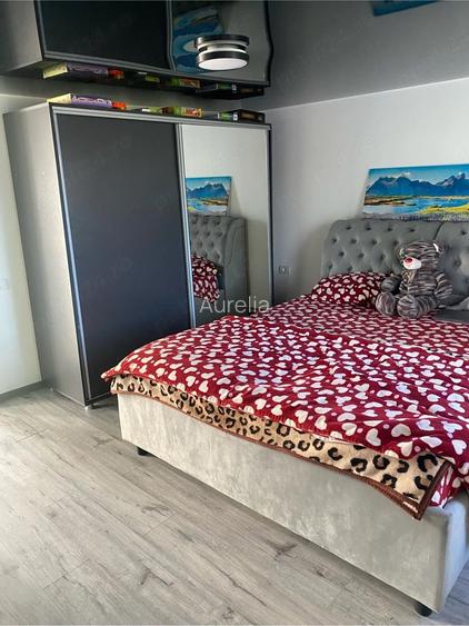 Casă cu 3 camere cu Teren 1992 Mp în Urechești