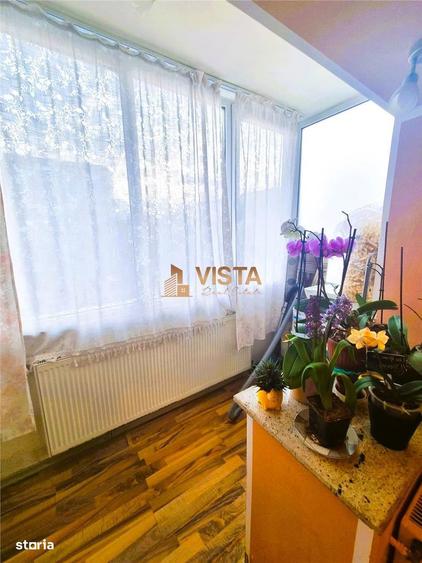 Apartament cu 3 camere decomandat, mobilat în Florilor