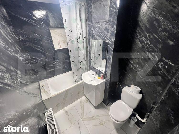 Apartament cu 3 camere semidecomandat în Central