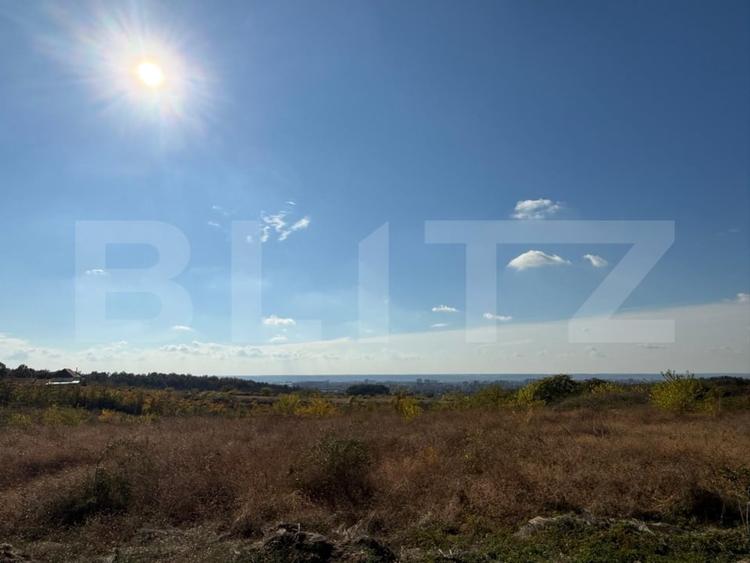 Teren Construcții intravilan de 30000 mp, în Aeroport