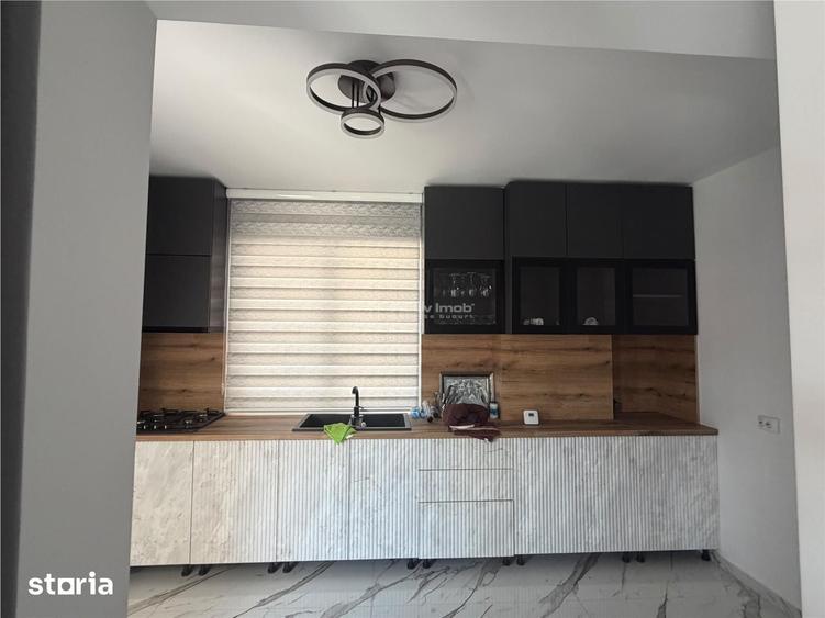Apartament cu 3 camere în Central