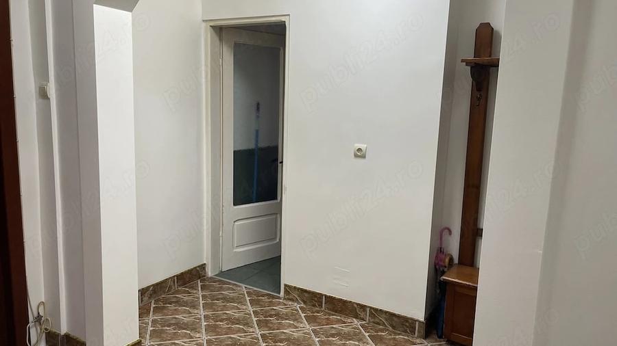 Apartament cu 4 camere decomandat în Vasile Alecsandri