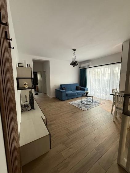 Apartament cu 2 camere decomandat, mobilat în Dumbrăvița