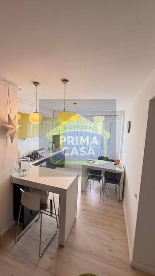 Apartament cu 3 camere semidecomandat în Ultracentral