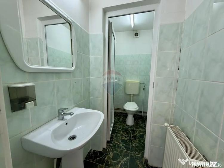 Spațiu comercial, de 200 mp, în Ultracentral