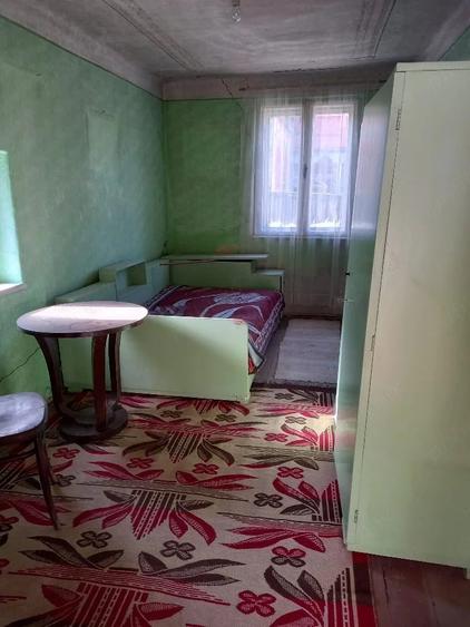 Casă cu 3 camere cu Teren 650 Mp în Central
